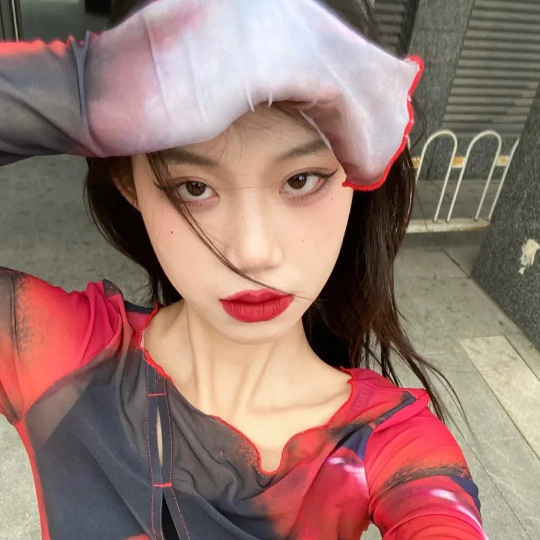 消失的她